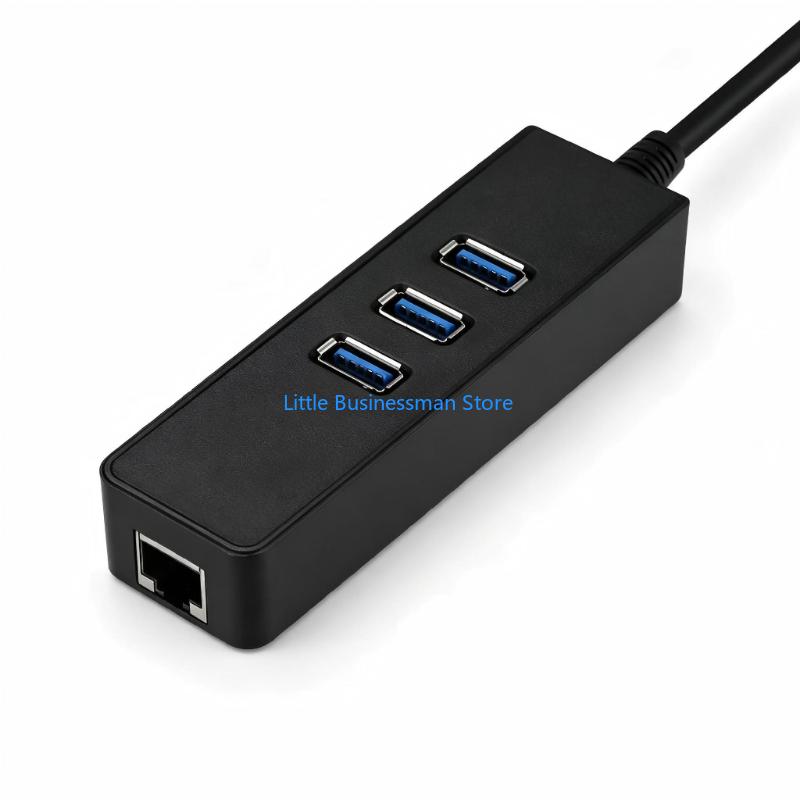 Laptop Accessories That You Need - USB-Ethernet-Adapter mit drei USB-A-Anschlüssen und RJ45-Zugang